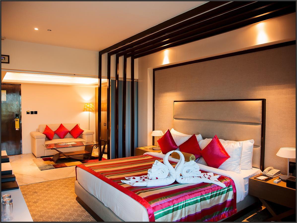 Radisson Lucknow City Center Exteriér fotografie