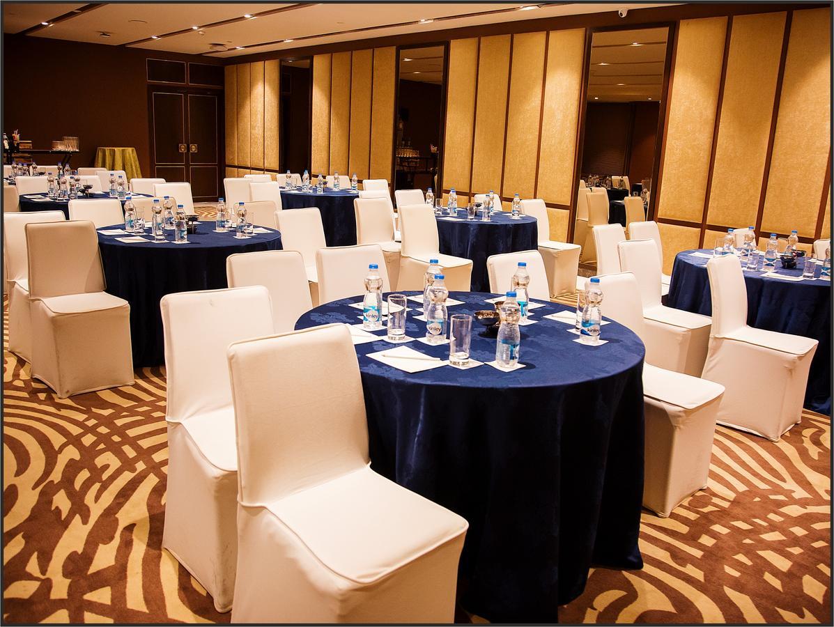 Radisson Lucknow City Center Exteriér fotografie