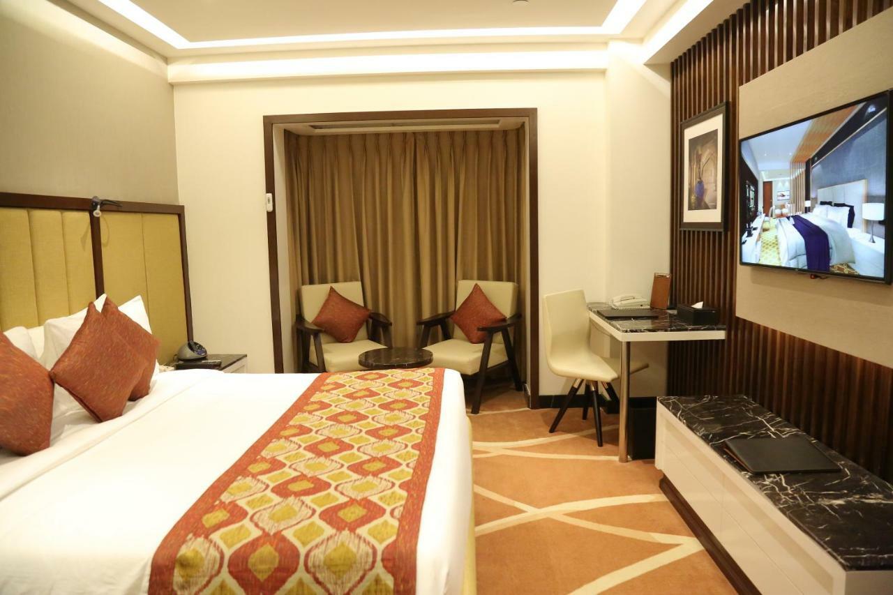 Radisson Lucknow City Center Exteriér fotografie